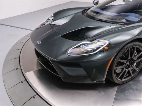 Used 2022 Ford GT image 38
