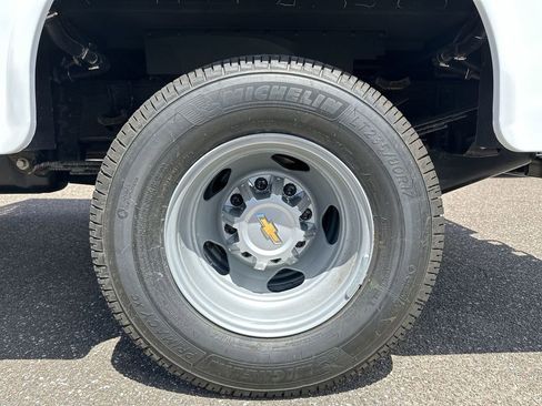 New 2026 Chevrolet Silverado 3500 W/T w/ WT Convenience Package RWD image 32