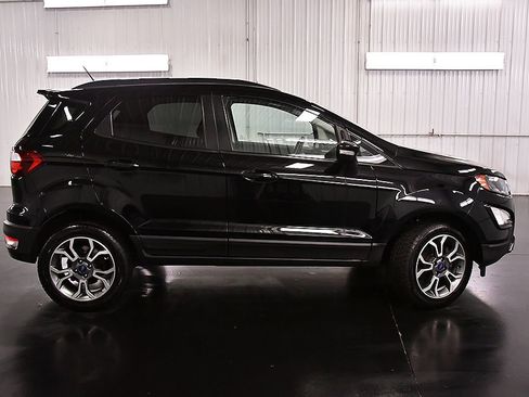 Used 2020 Ford EcoSport SES image 8