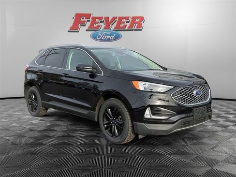 Used 2023 Ford Edge SEL w/ Convenience Package image 7