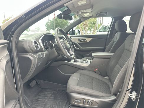 Used 2022 Chevrolet Blazer LT FWD image 16
