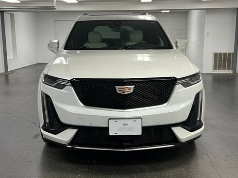 Certified 2025 Cadillac XT6 Sport w/ Technology Package AWD/4WD image 8