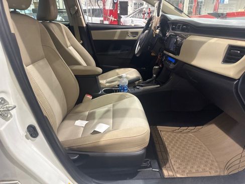 Used 2016 Toyota Corolla LE FWD image 6