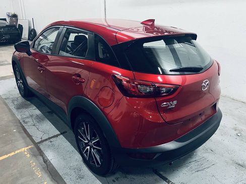 Used 2018 MAZDA CX-3 Touring w/ Preferred Equipment Package AWD/4WD image 4