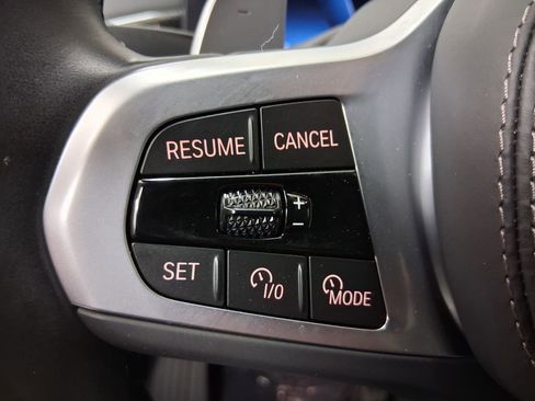 Certified 2025 BMW X7 xDrive40i w/ M Sport Package AWD/4WD image 15