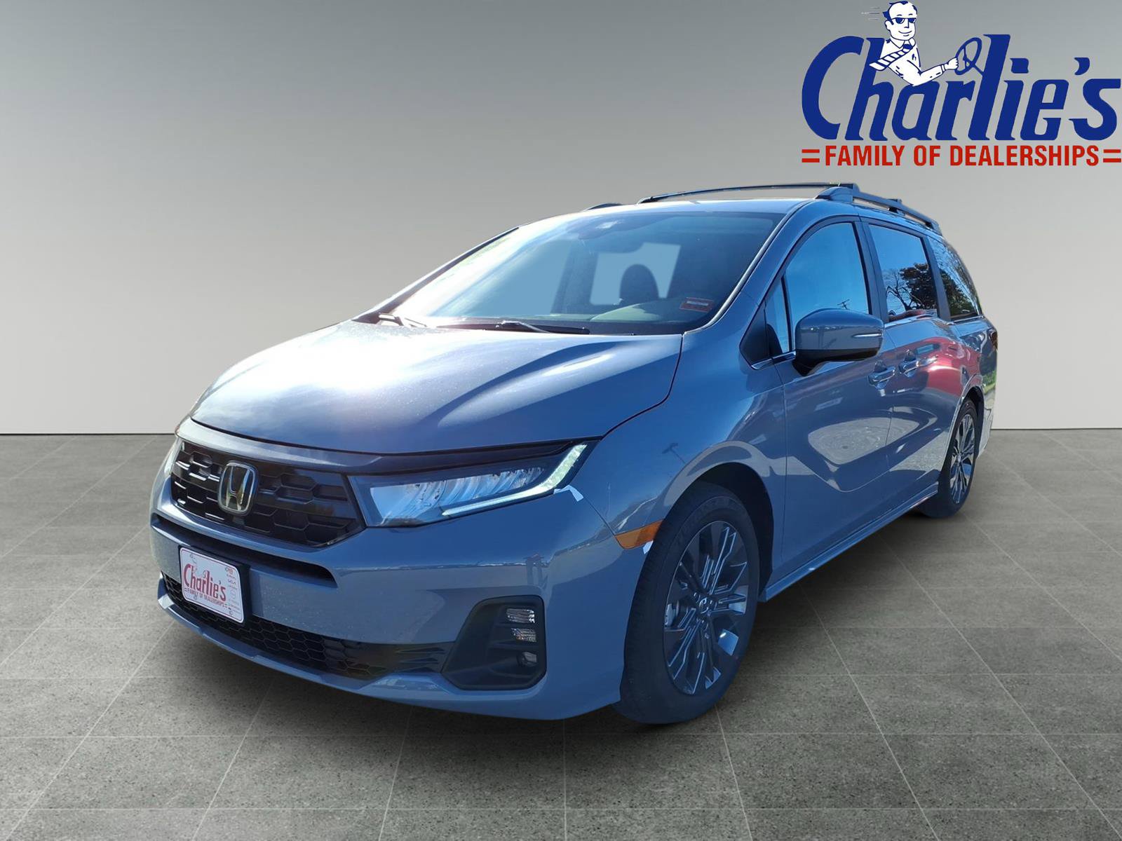 New 2027 Honda Odyssey Touring image 1