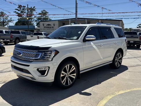 Used 2021 Ford Expedition Platinum RWD image 3