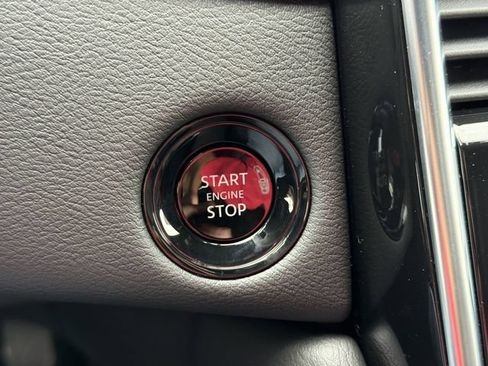Used 2026 Nissan Armada SL RWD image 10