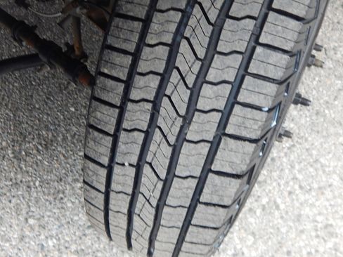 Used 2019 Ford F350 XL w/ Power Equipment Group image 27