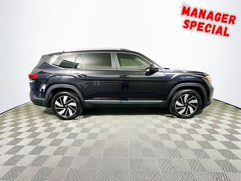 Used 2024 Volkswagen Atlas SEL image 9