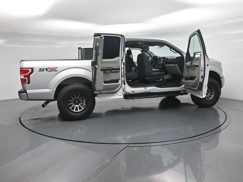 Used 2018 Ford F150 XL w/ Equipment Group 101A Mid RWD image 3