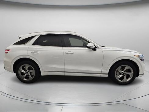 Used 2026 Genesis GV70 2.5T image 4