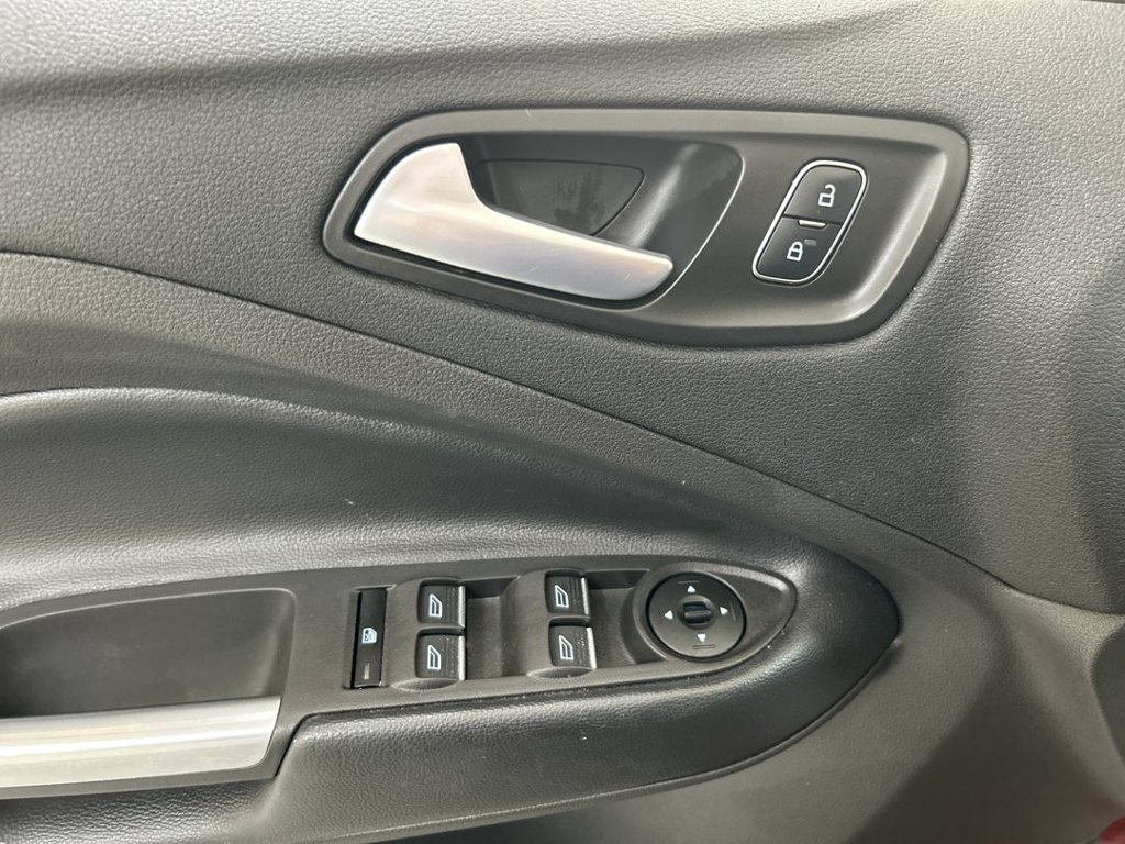 Used 2019 Ford Escape SE AWD/4WD image 13