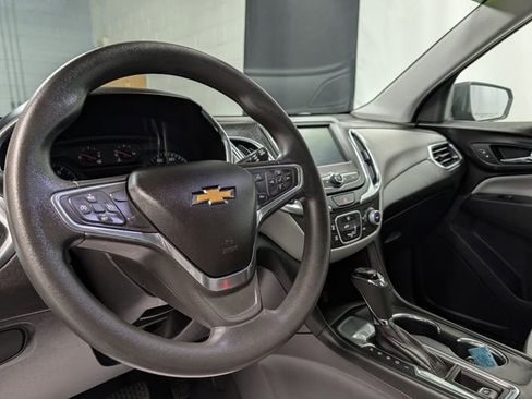 Certified 2018 Chevrolet Equinox LS w/ LPO, Protection Package FWD image 16