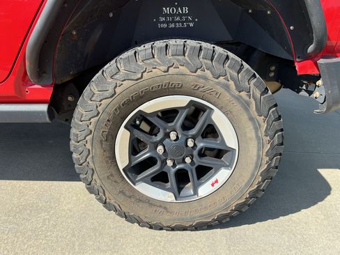 Used 2019 Jeep Wrangler Unlimited Rubicon image 13