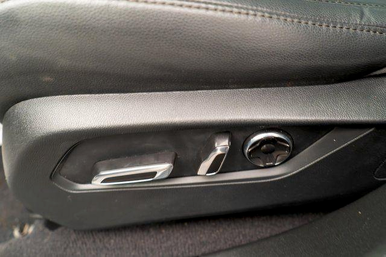 Used 2020 Acura RDX AWD image 20