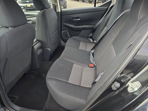 Used 2023 Nissan Sentra SV image 17