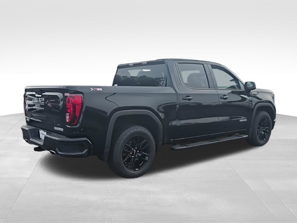 Used 2024 GMC Sierra 1500 Elevation w/ LPO, Elevation Black Package AWD/4WD image 5