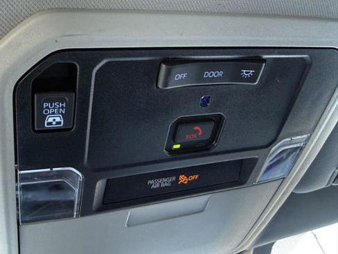 Used 2022 Toyota Tundra SR5 image 19