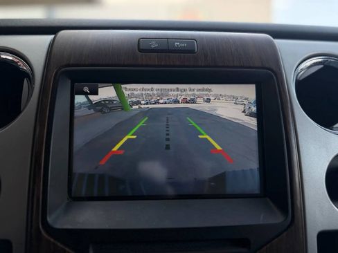 Used 2014 Ford F150 Lariat w/ Lariat Chrome Package AWD/4WD image 12