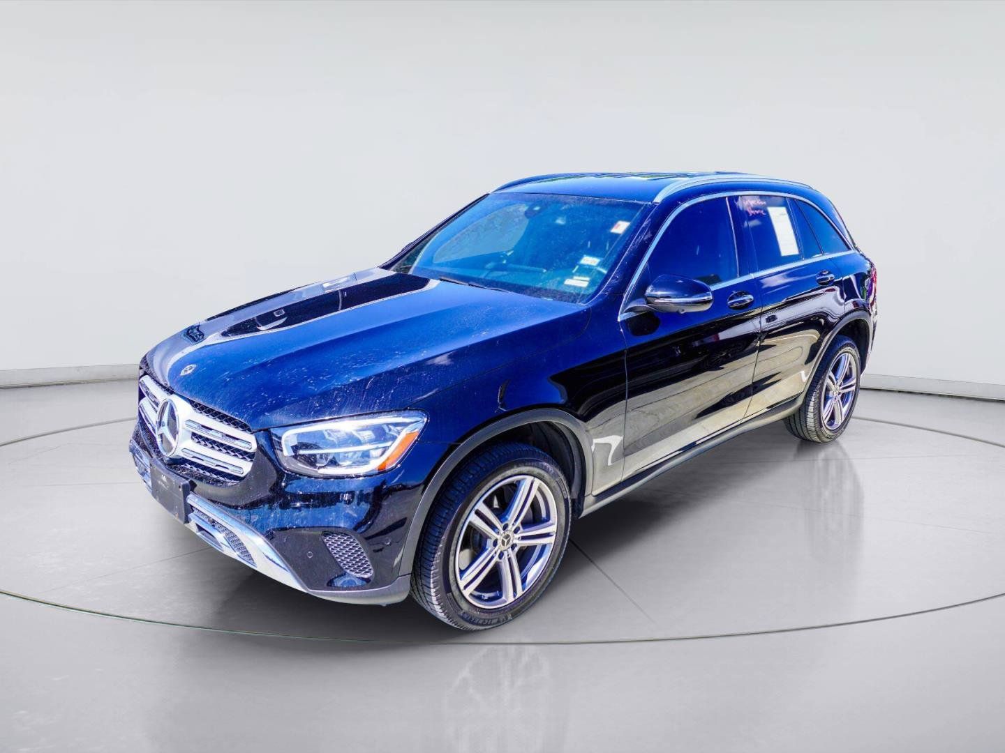 Used 2021 Mercedes-Benz GLC 300 image 1
