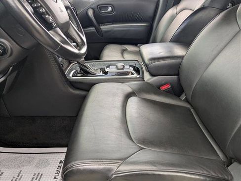 Used 2021 Nissan Armada SV w/ SV Appearance Package image 16