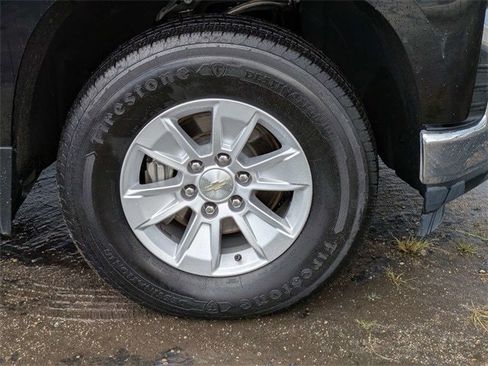 Used 2020 Chevrolet Silverado 1500 LT image 11