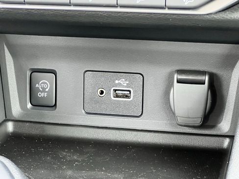 Certified 2025 Nissan Sentra S image 19