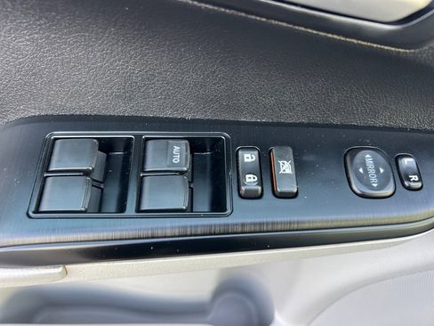 Used 2014 Toyota Camry LE FWD image 25