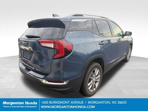 Used 2024 GMC Terrain SLT AWD/4WD image 8