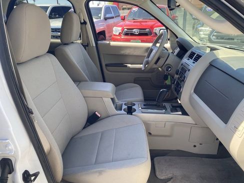 Used 2012 Ford Escape FWD Hybrid image 11