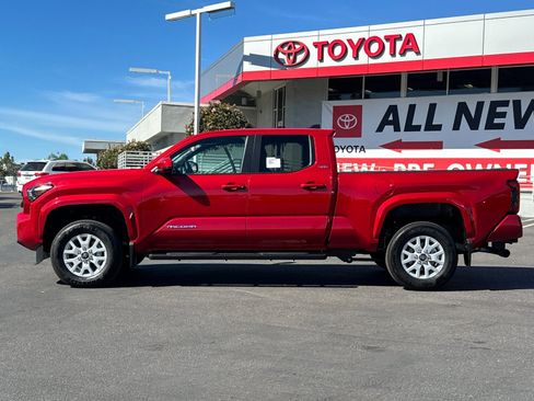 New 2026 Toyota Tacoma SR5 image 2