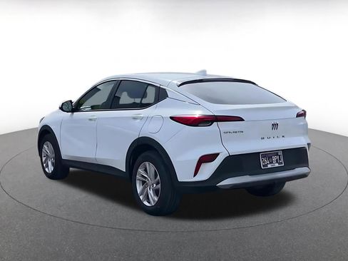 Used 2025 Buick Envista Preferred image 11