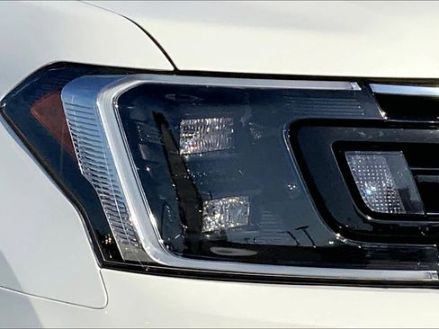 Used 2021 Ford Expedition Limited RWD image 25