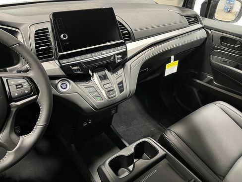 New 2026 Honda Odyssey EX-L image 17