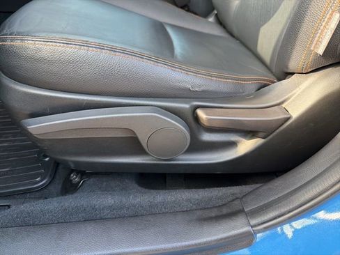 Used 2016 Subaru Crosstrek 2.0i Limited w/ Popular Package #1 image 11