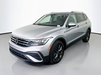Used 2022 Volkswagen Tiguan SE video 1