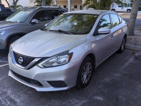 Used 2018 Nissan Sentra SV FWD image 5