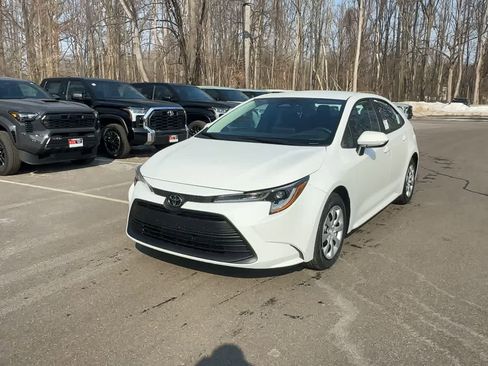 New 2026 Toyota Corolla LE image 4