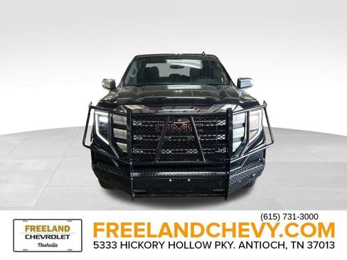 Used 2024 GMC Sierra 1500 SLE image 2