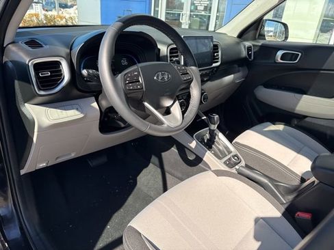 Certified 2026 Hyundai Venue SEL image 20
