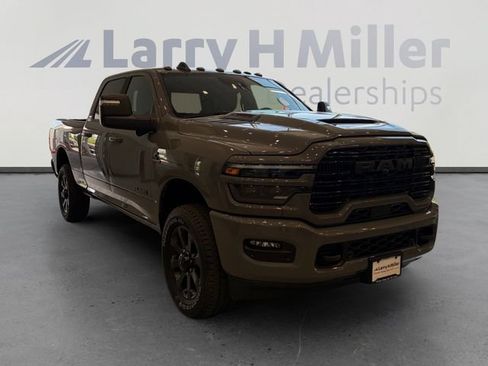 New 2026 RAM 3500 Laramie w/ Night Edition AWD/4WD image 7