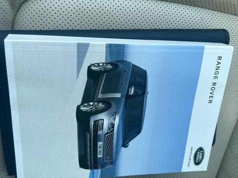Used 2021 Land Rover Range Rover Westminster Edition image 25