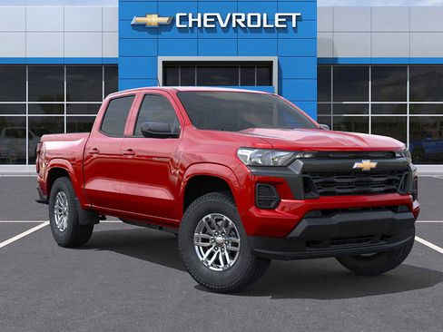 New 2025 Chevrolet Colorado LT image 7