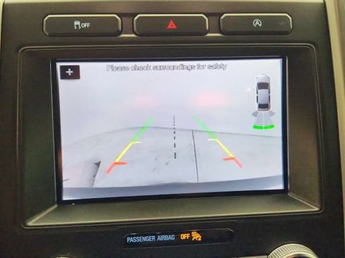 Used 2019 Ford Expedition XLT w/ Equipment Group 201A RWD image 14