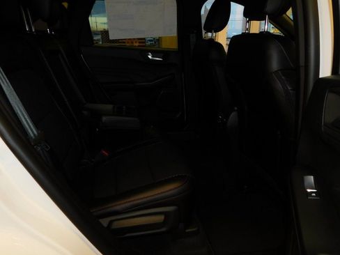 New 2026 Ford Escape ST-Line Select image 17