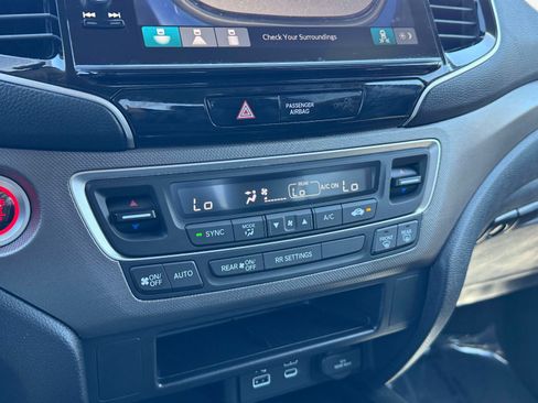 Certified 2025 Honda Ridgeline Sport image 16