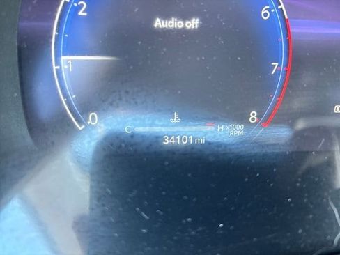 Used 2023 Toyota Highlander Limited image 16