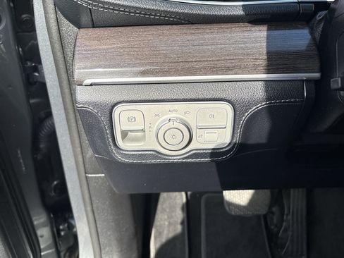 Used 2020 Mercedes-Benz GLE 350 image 26