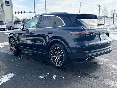 Used 2019 Porsche Cayenne image 9
